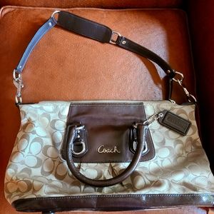 Coach Signature Shoulder Bag